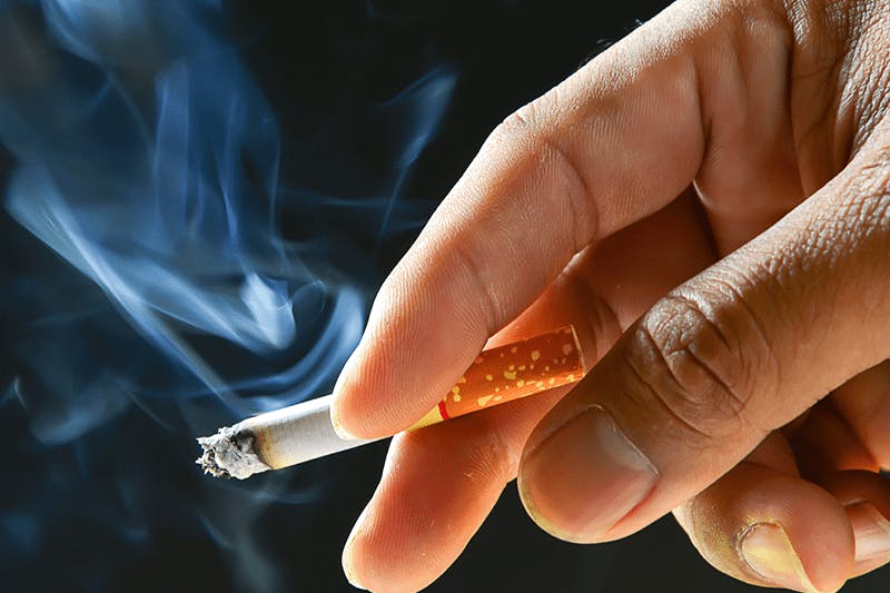 مالیات و عوارض دخانیات